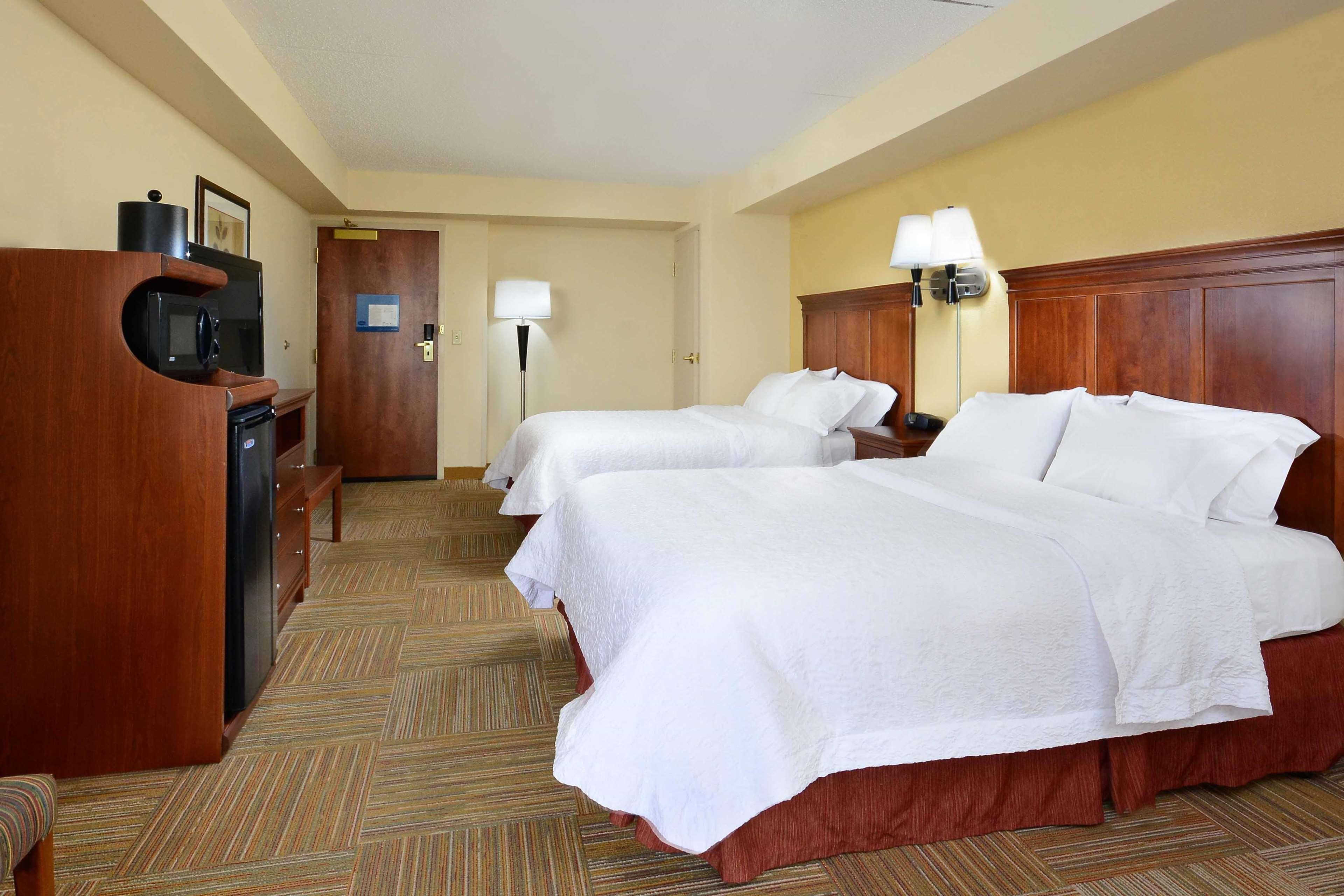 Hampton Inn Raleigh Capital Blvd North Dış mekan fotoğraf