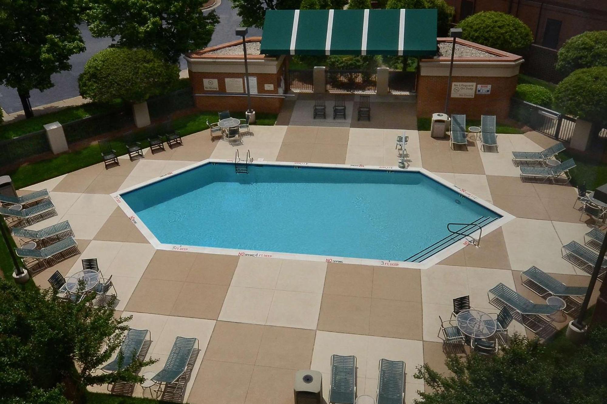 Hampton Inn Raleigh Capital Blvd North Dış mekan fotoğraf