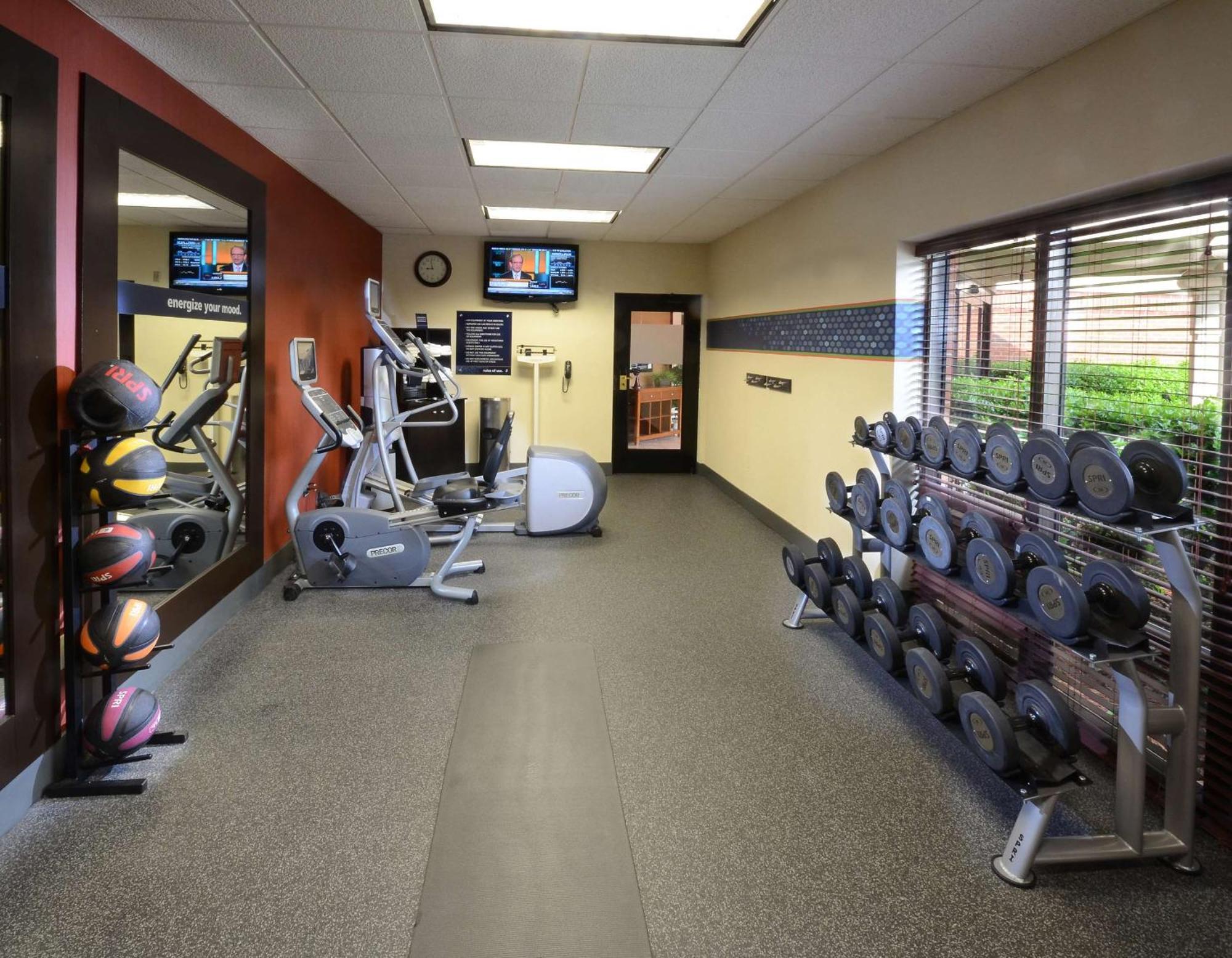 Hampton Inn Raleigh Capital Blvd North Dış mekan fotoğraf