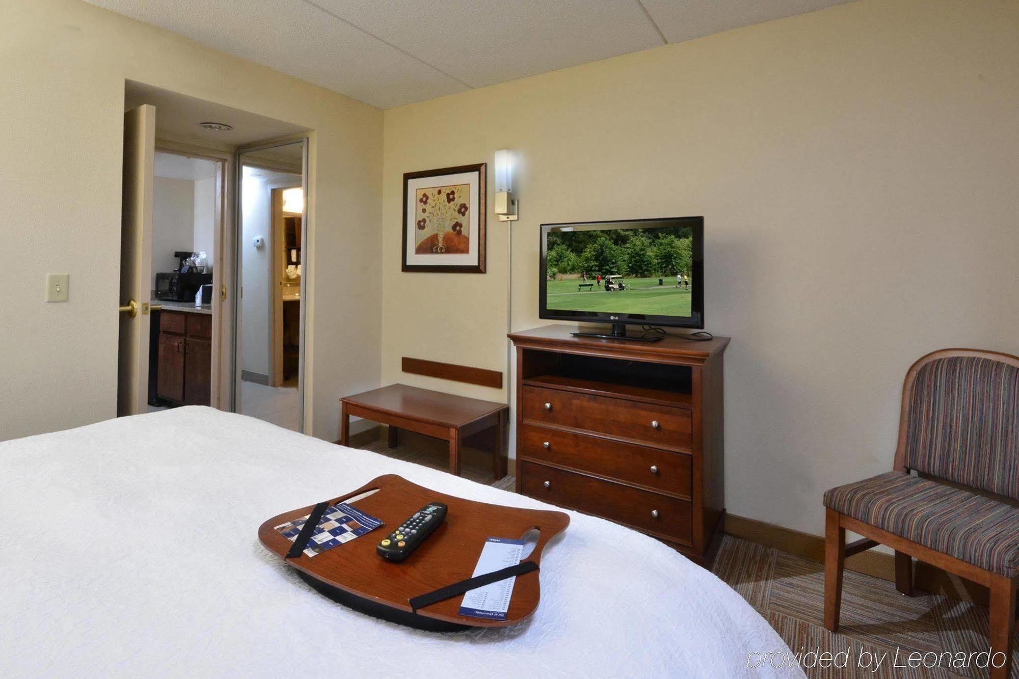 Hampton Inn Raleigh Capital Blvd North Dış mekan fotoğraf